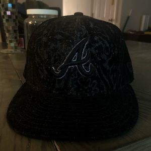 Atlanta Braves Black Paisley Fitted Cap (Used)